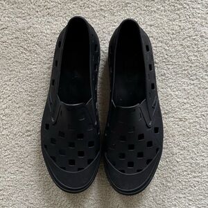 Vans Black TRK Slip-On Shoes - Size 10